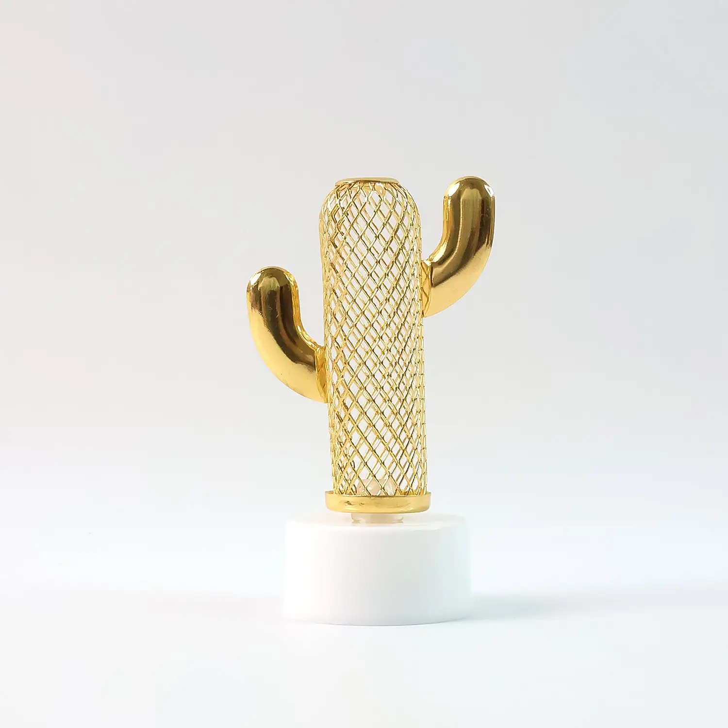 cactus-shaped-led-candles webp