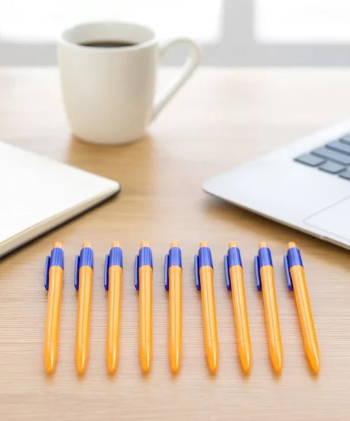 retractable-ball-pen-set webp
