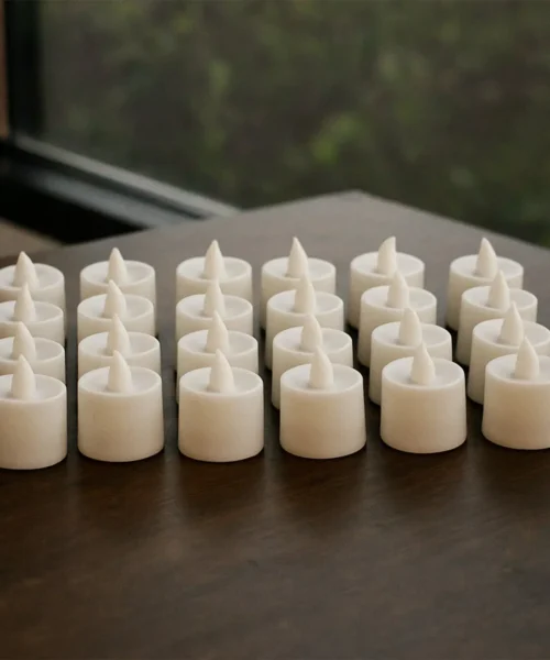 candles-3 webp
