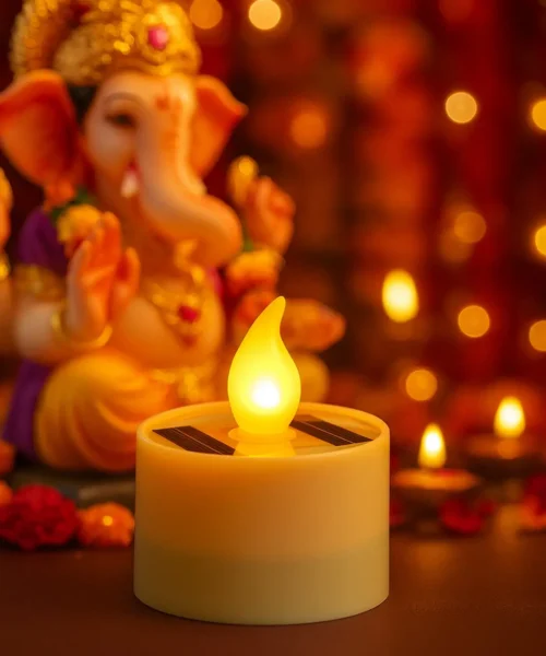 flameless-candle-3 webp