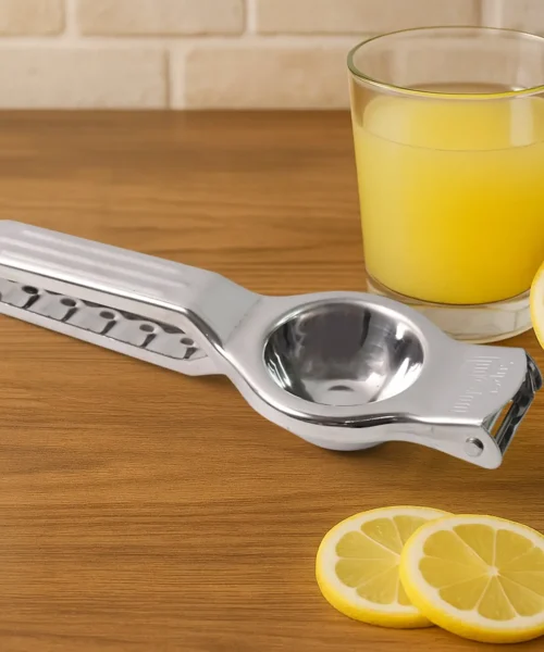 lemon-squeezer-2 webp