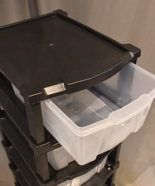 plastic-drawer-2 webp