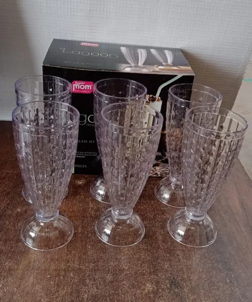 transparent-drinking-glasses-for-beverages webp