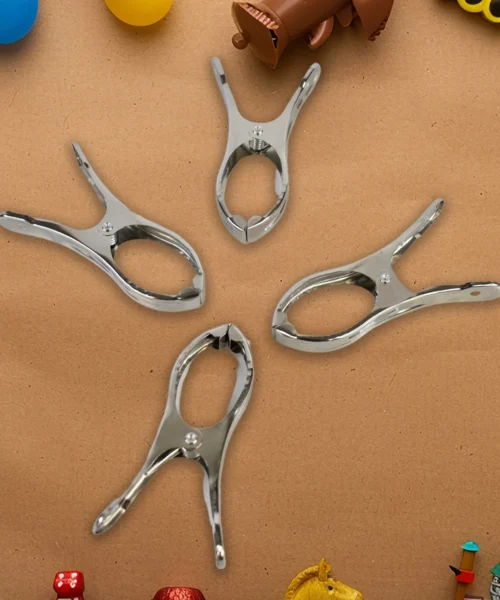 clothes-pegs-1 webp