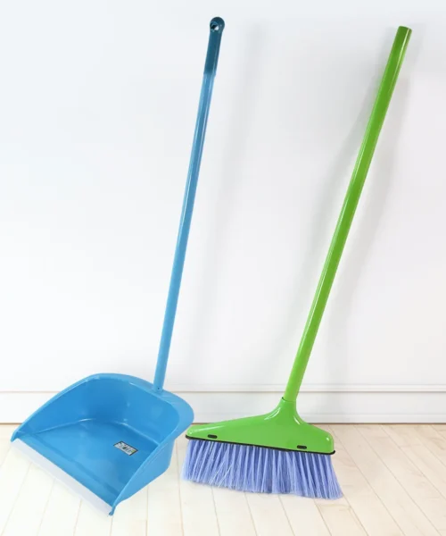 dustpan-2 webp