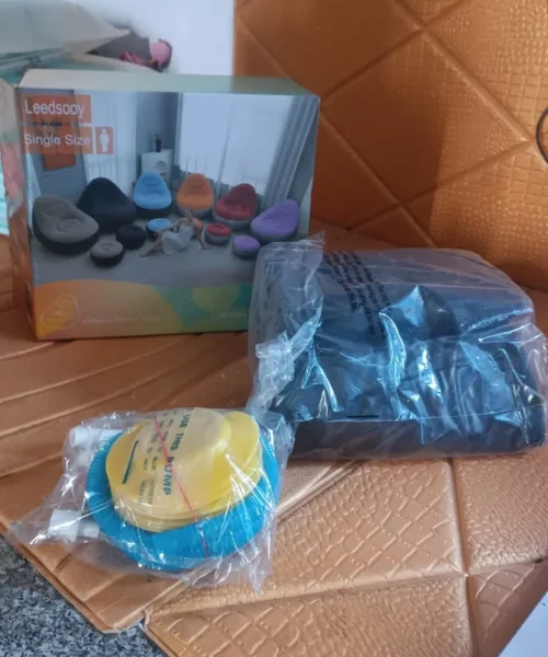 air-sofa-with-pump webp