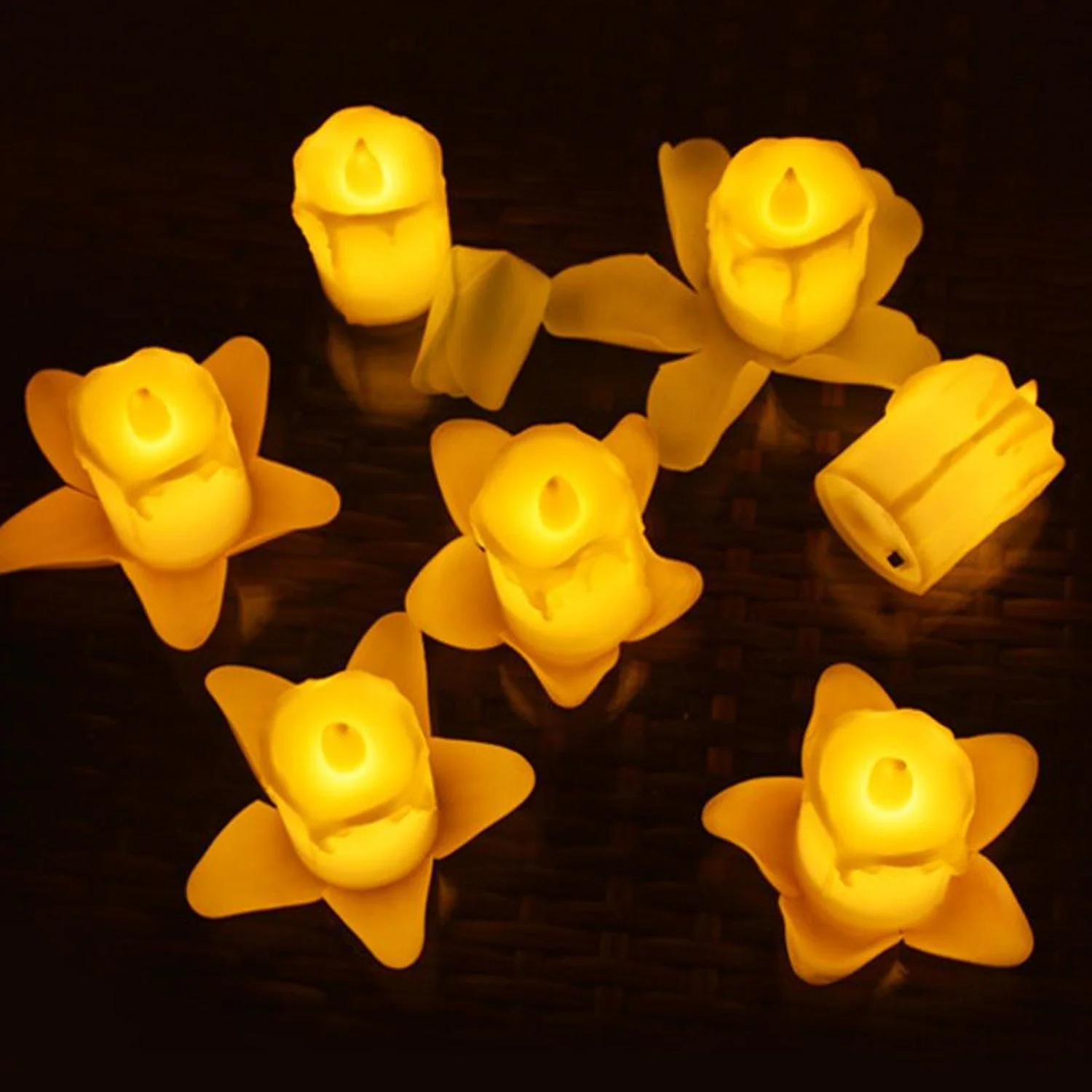 candles-4 webp