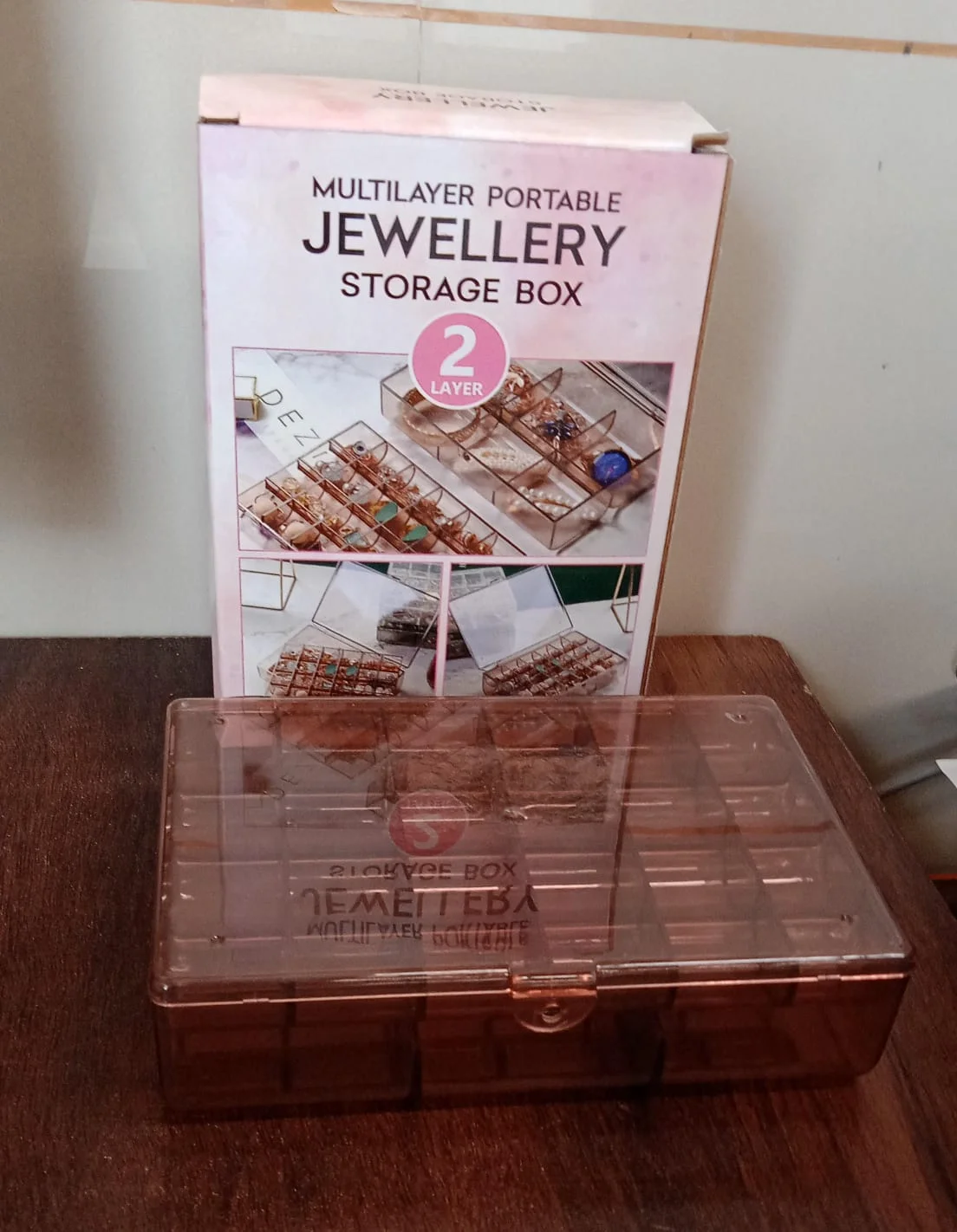 dustproof-jewelry-storage-box webp