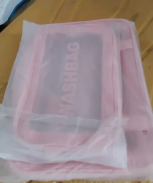 makeup-bag-for-travel webp