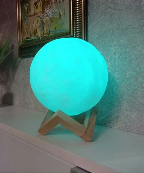 moon-lamp-2 webp