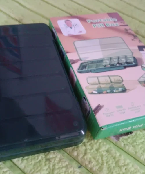 portable-pill-organizer-for-travel webp