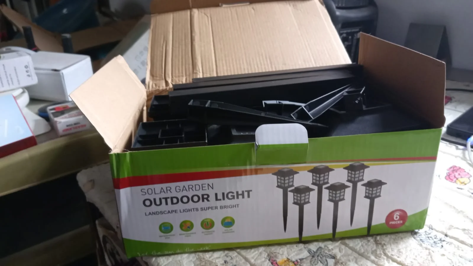 solar-outdoor-lights-for-garden webp