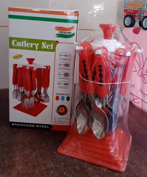 stainless-steel-cutlery-set-for-dining-table webp