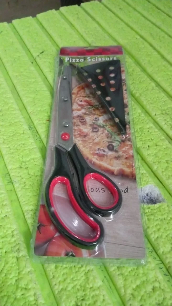 stainless-steel-pizza-cutter-for-home-use webp