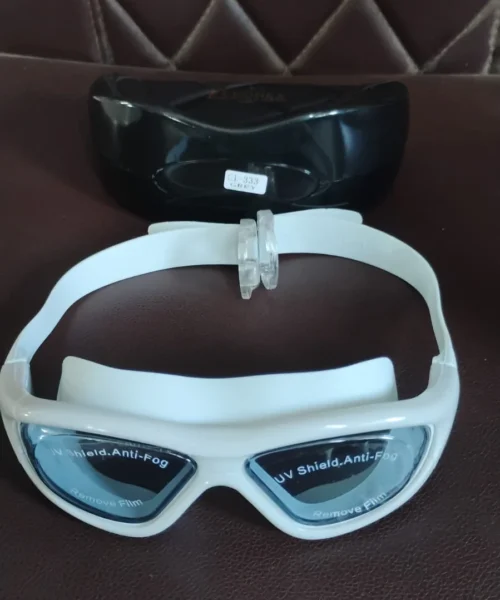 anti-fog-swimming-goggles webp