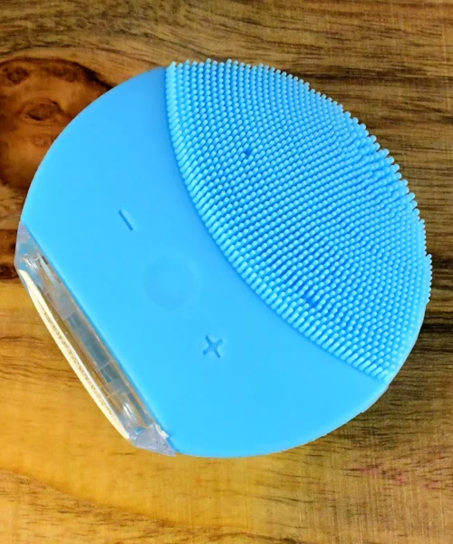 best-facial-cleansing-brush-for-sensitive-skin webp