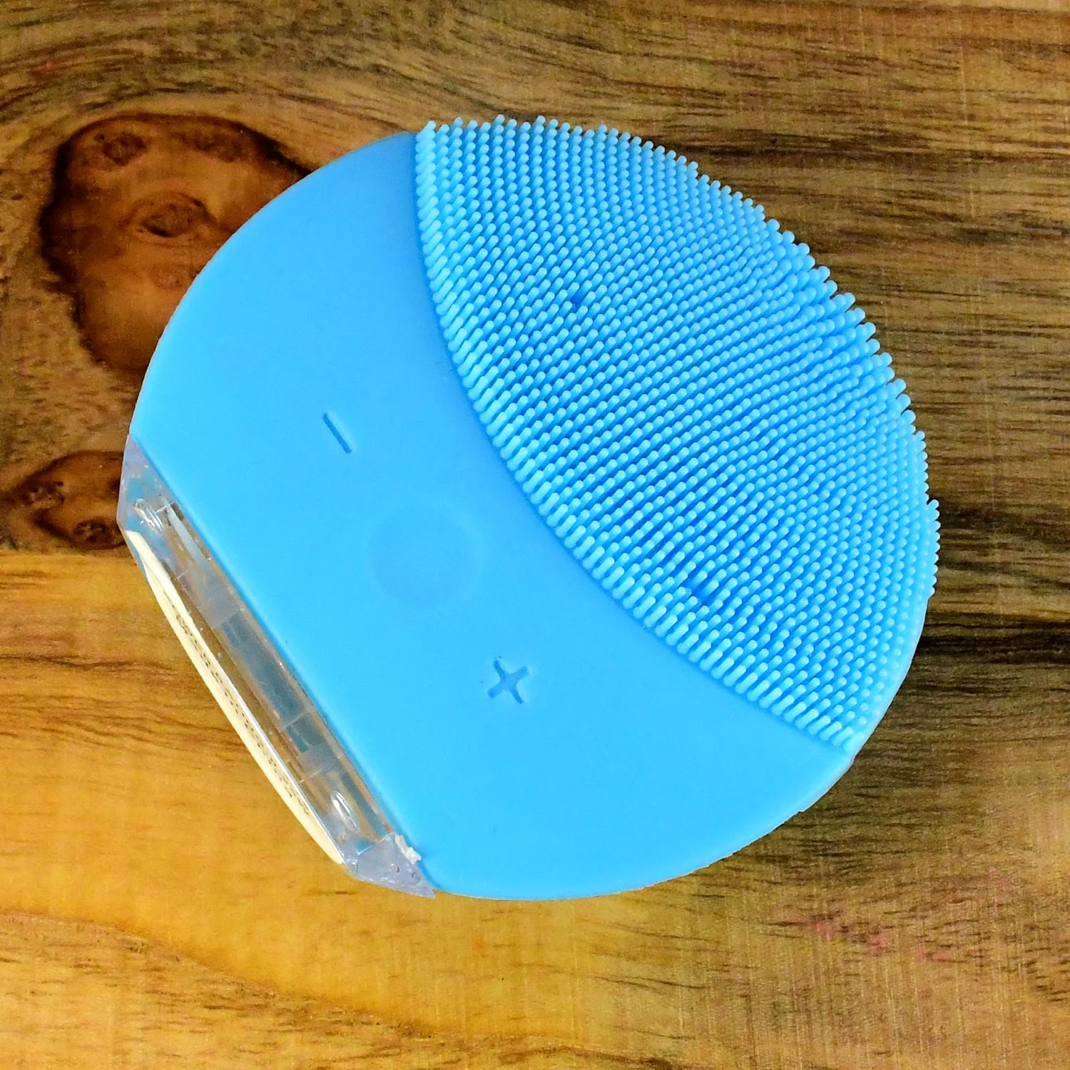 best-facial-cleansing-brush-for-sensitive-skin webp