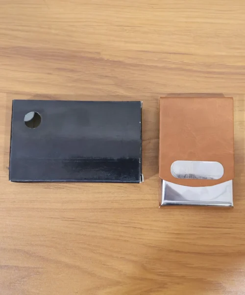 business-card-holder-for-professionals webp