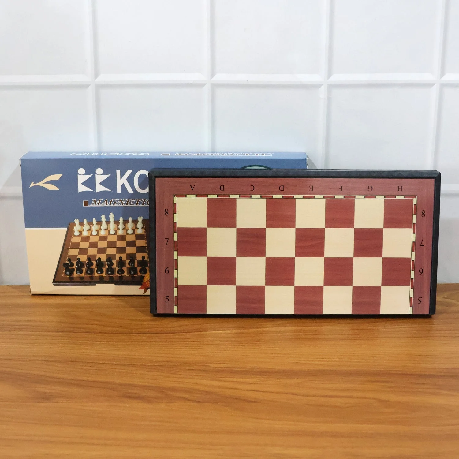 chess-board-game webp