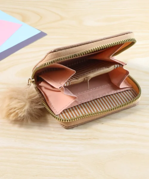 children-wallet webp