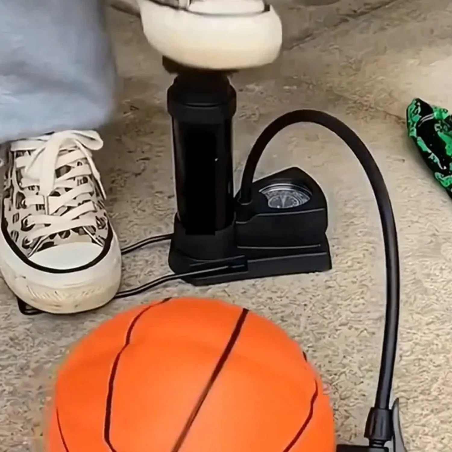 double-cylinder-foot-pump-for-bike webp