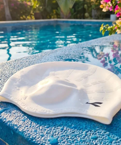 flexible-silicone-swim-cap webp