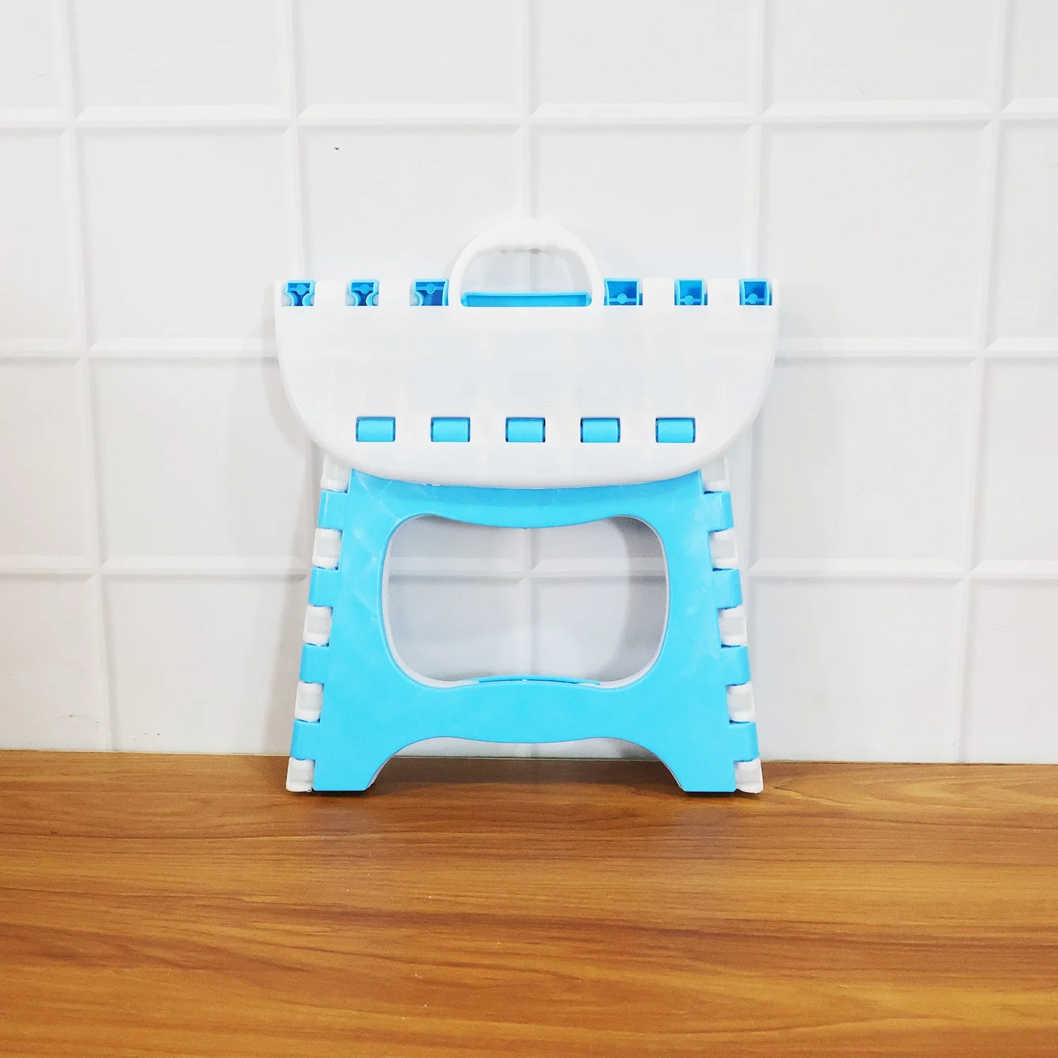 foldable-foot-stool-for-sitting webp