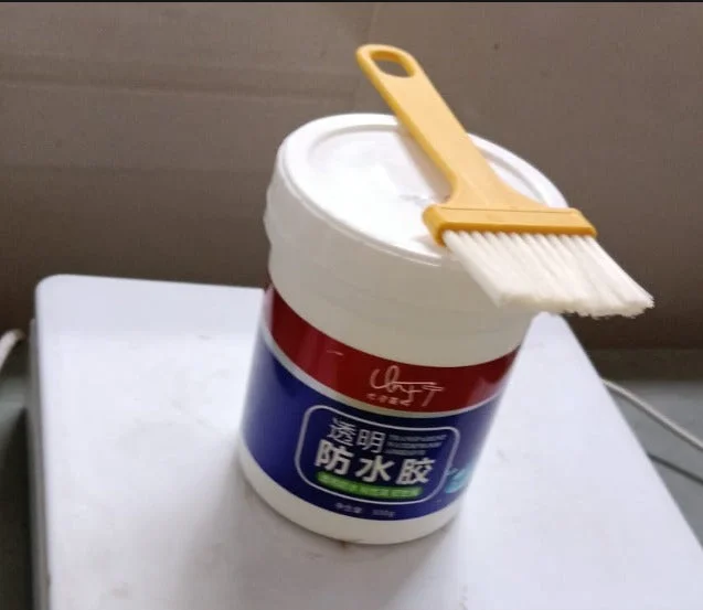 glue-for-leak-protection webp