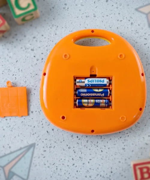 kids-laptop-with-alphabets webp