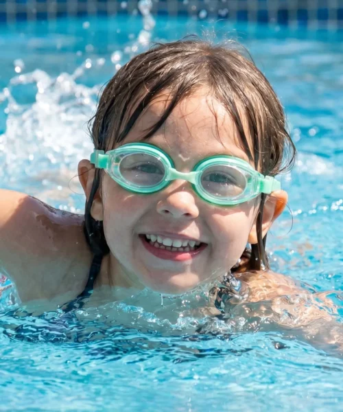 kids-swimming-goggles-2 webp