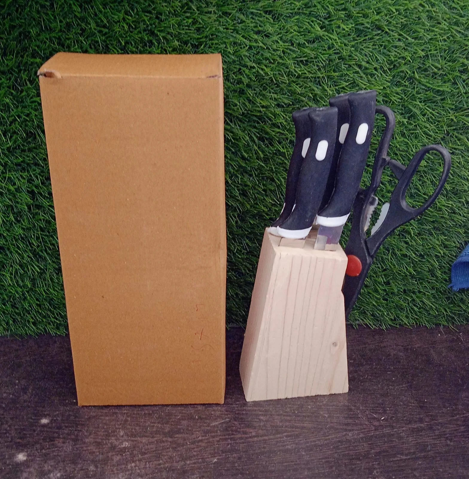 kitchen-knife-block-set webp