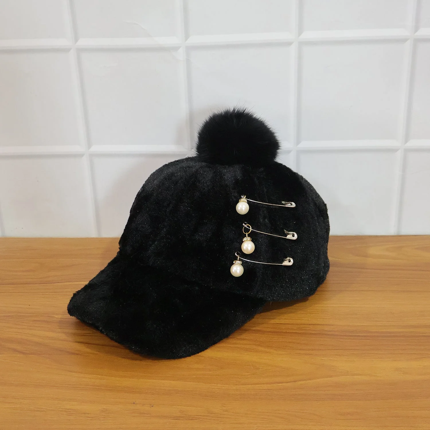 ladies-winter-fur-cap webp