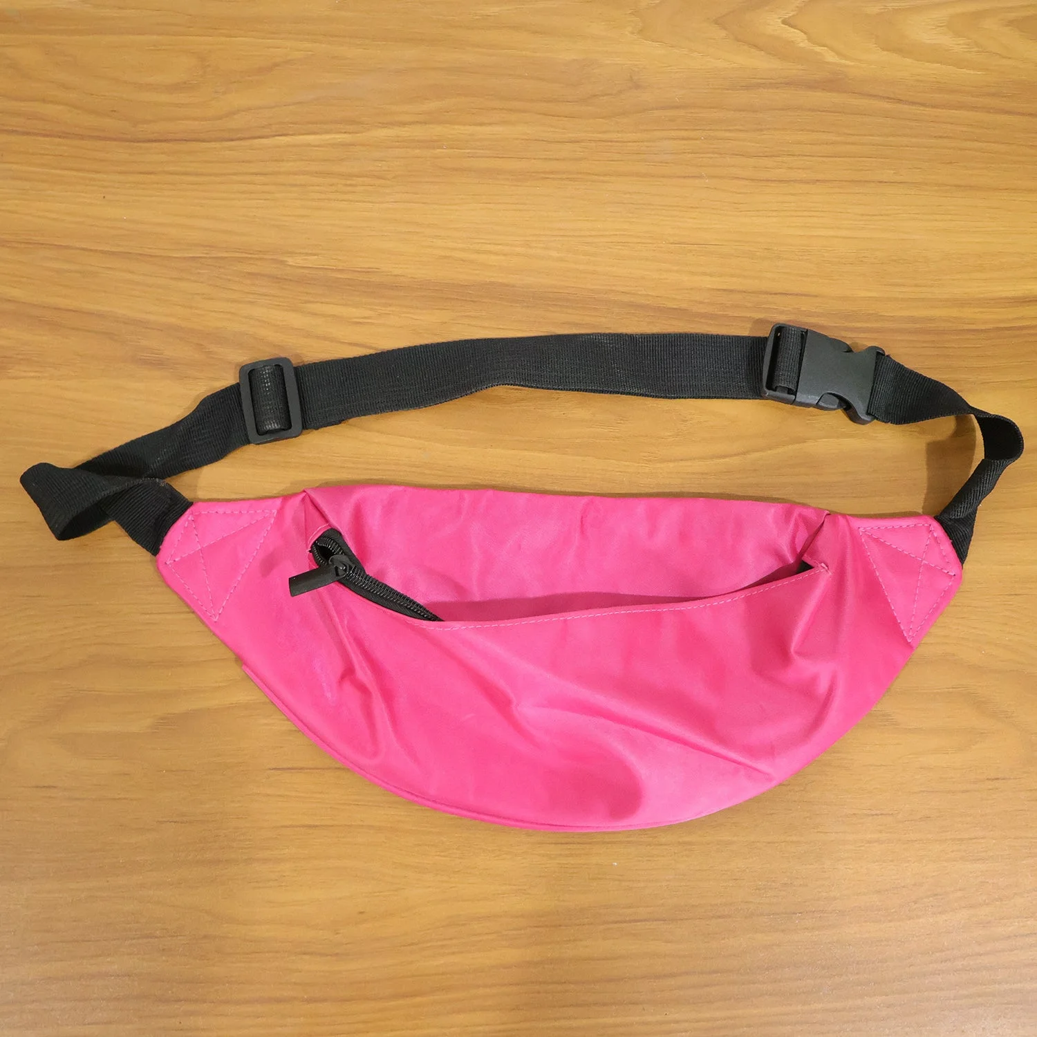 lightweight-waist-bag-for-hiking webp
