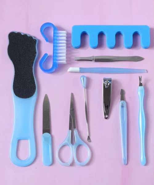 manicure-and-pedicure-kit-for-home-use-2 webp
