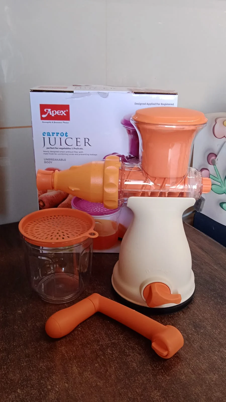manual-fruit-juicer-for-home-use webp