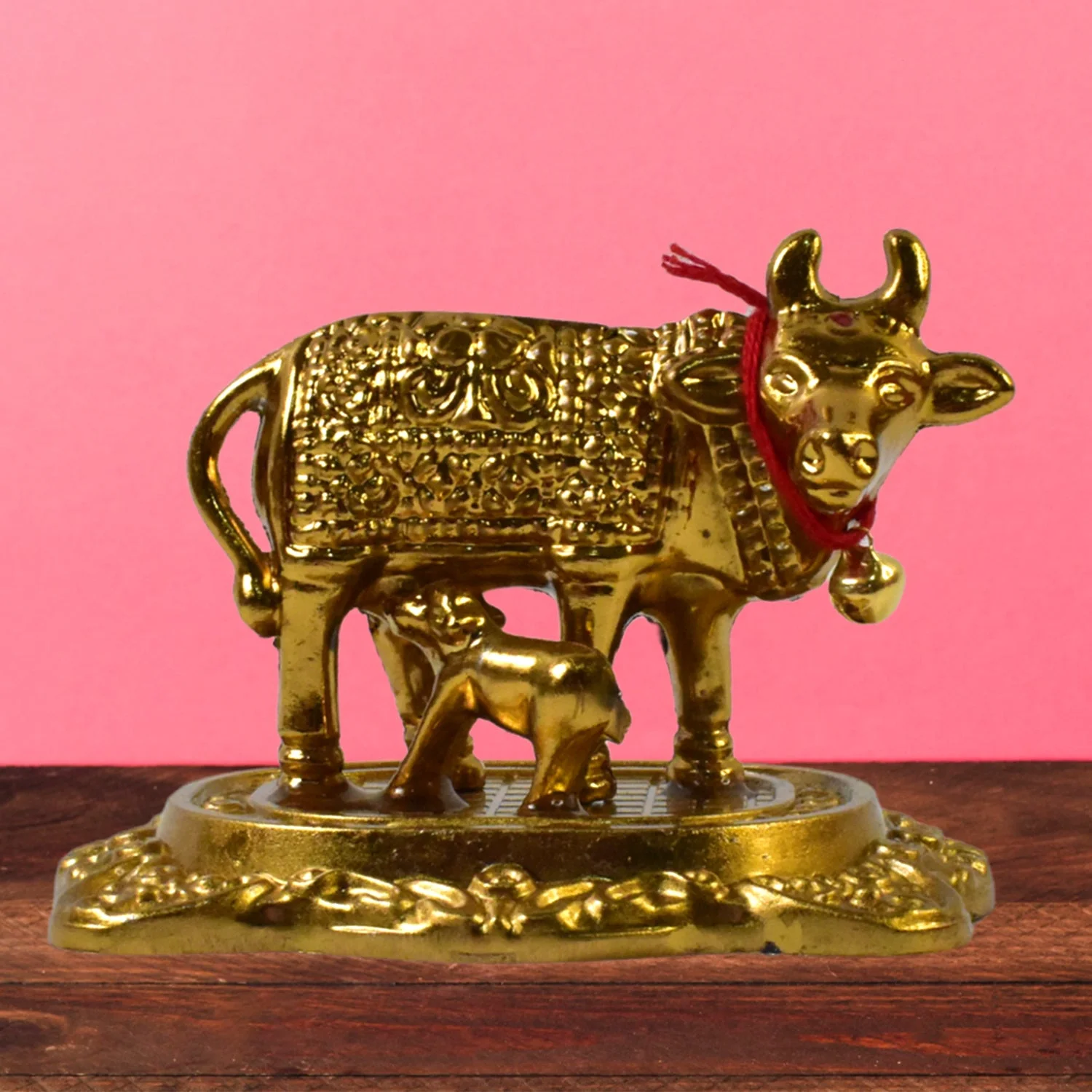 metal-showpiece webp