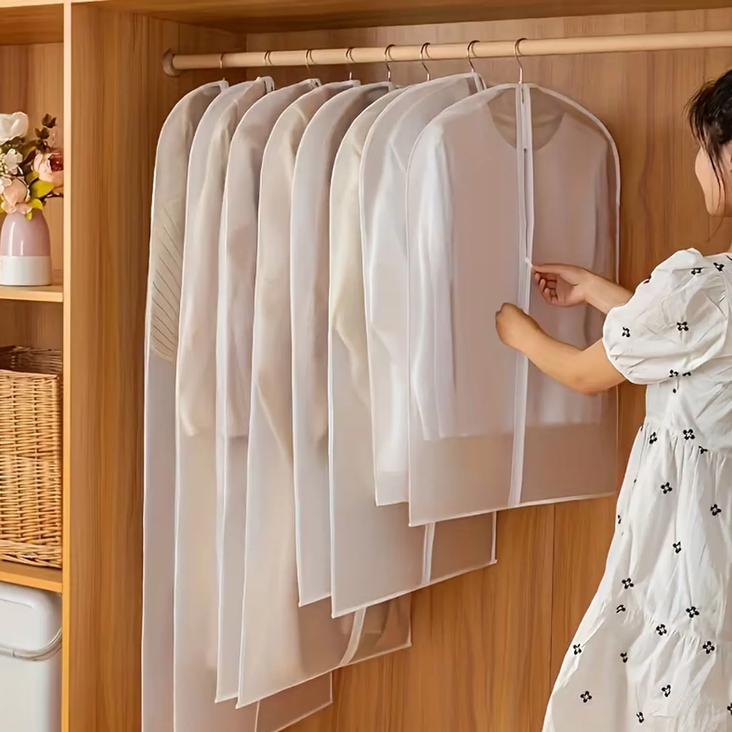 non-woven-garment-cover-for-storage webp