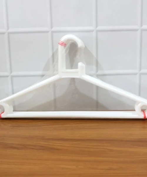 plastic-garment-hangers-with-hook webp