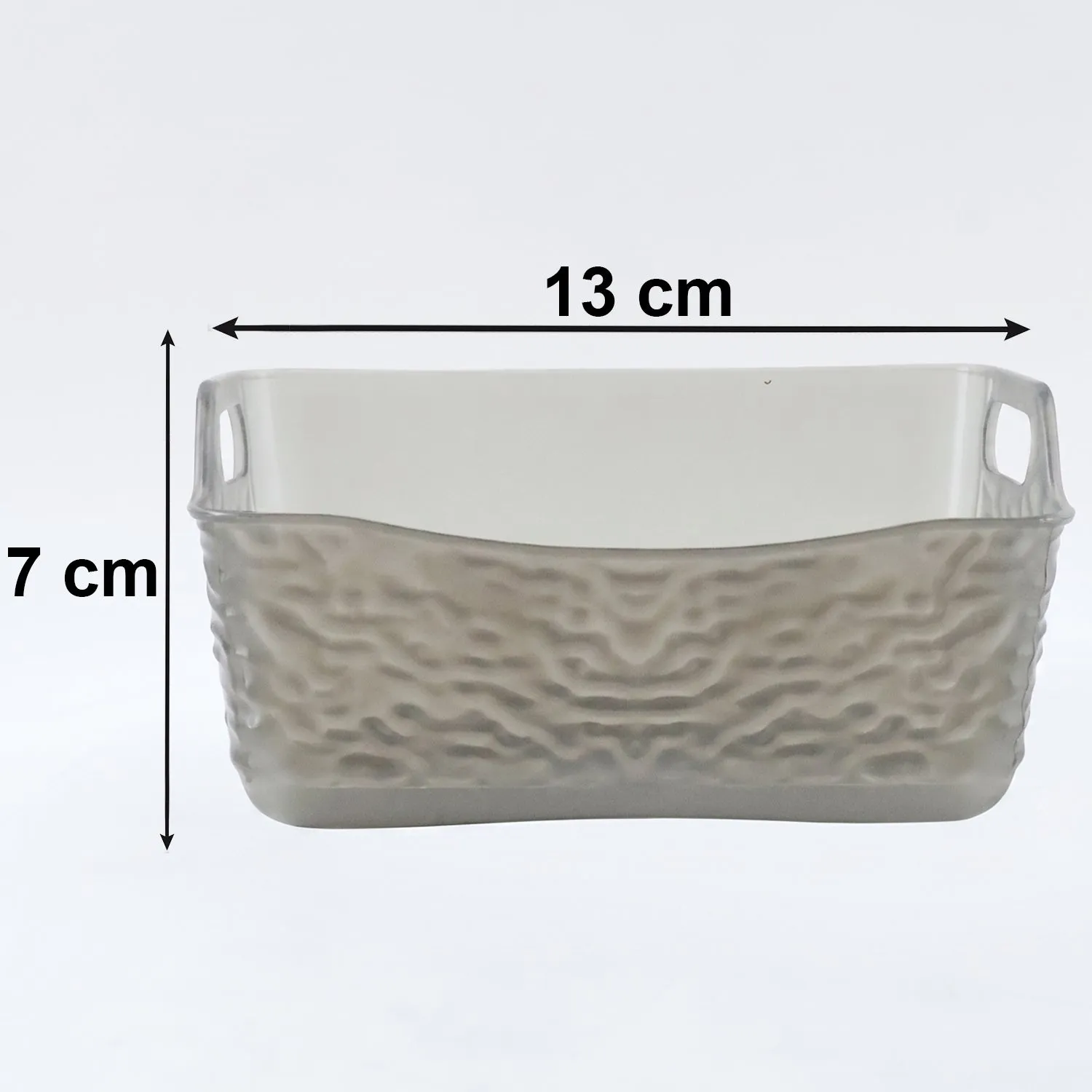 plastic-snack-plates-for-parties-1 webp