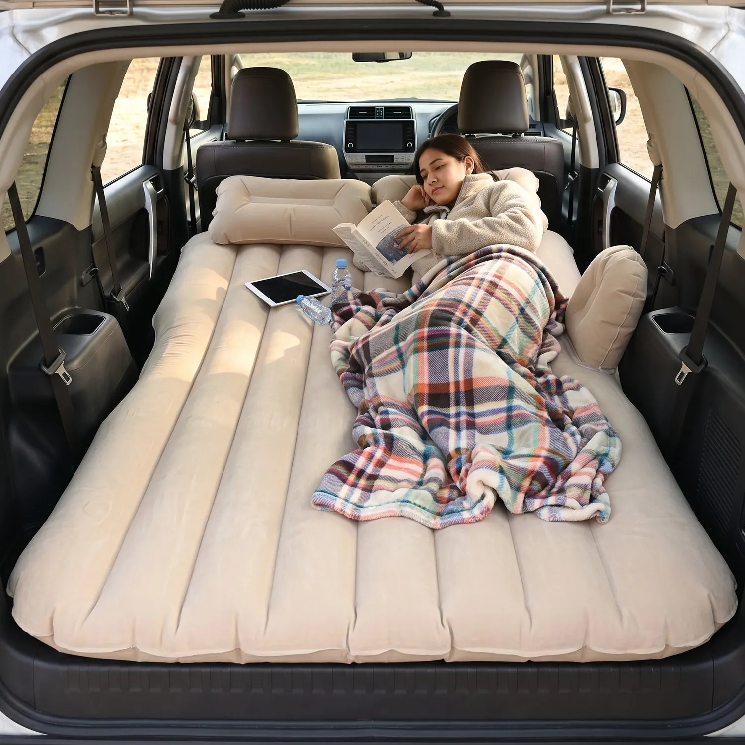 portable-air-mattress-for-car-use-1 webp