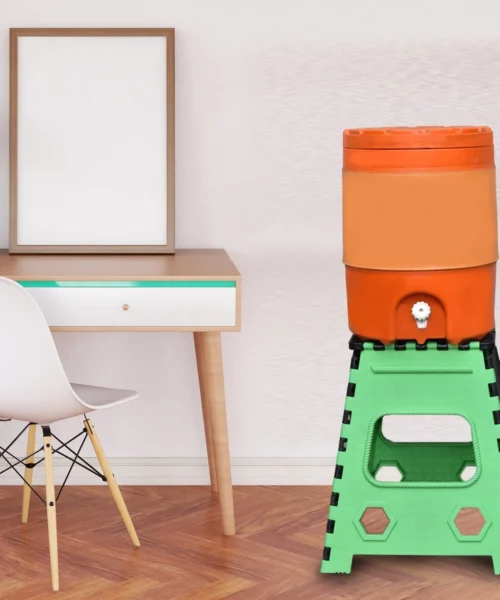 portable-folding-stool-for-kitchen webp