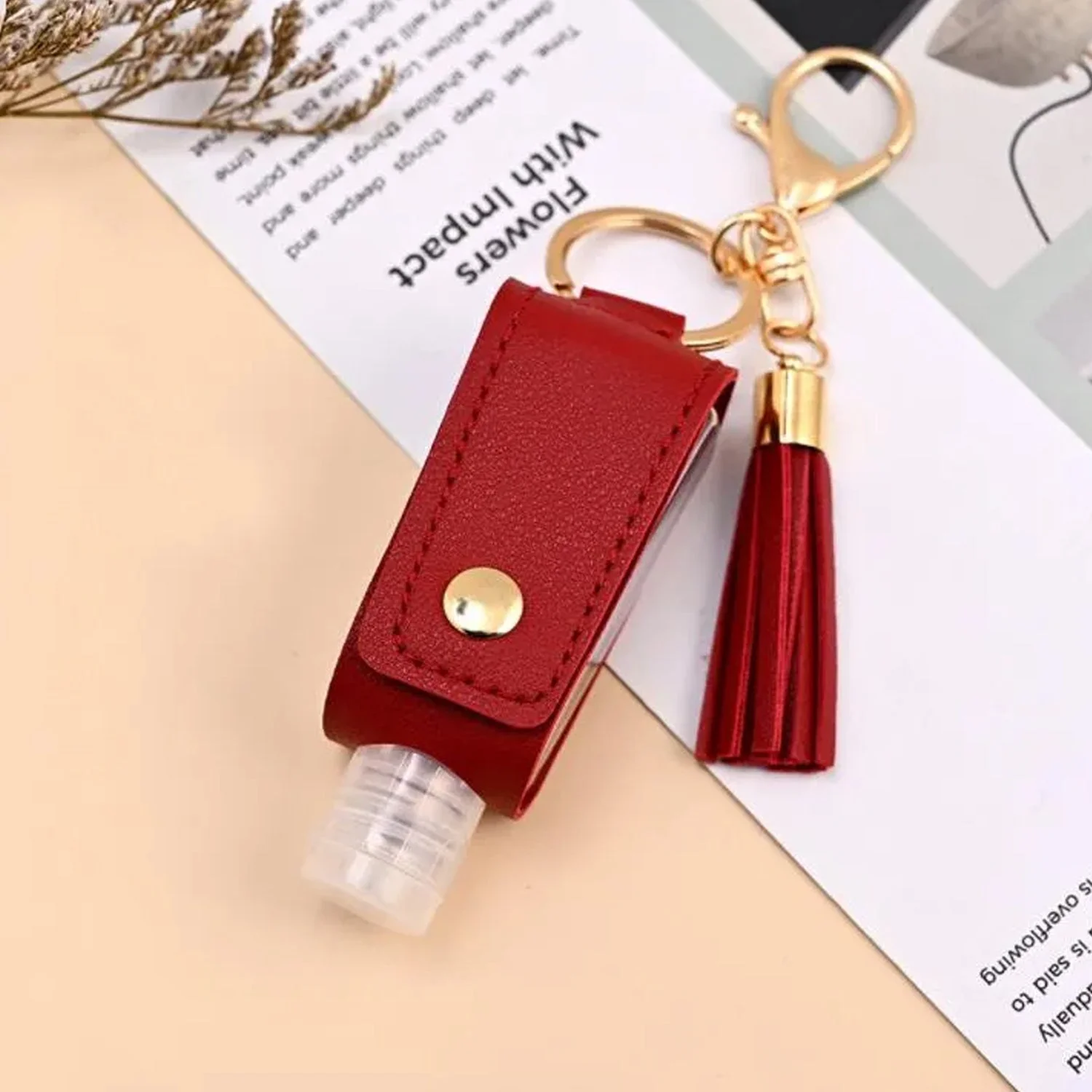 portable-hand-sanitizer-holder webp