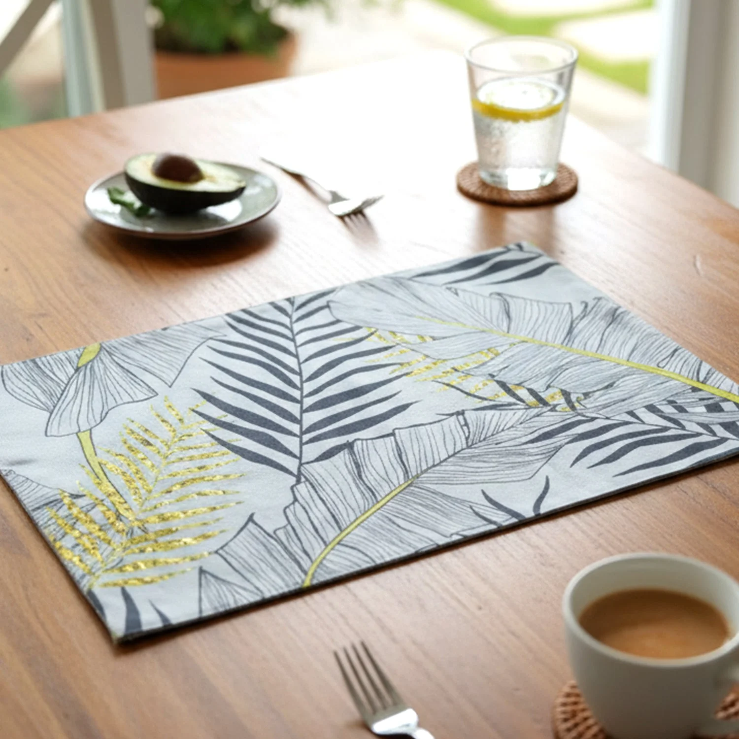 reversible-dining-table-placemat webp