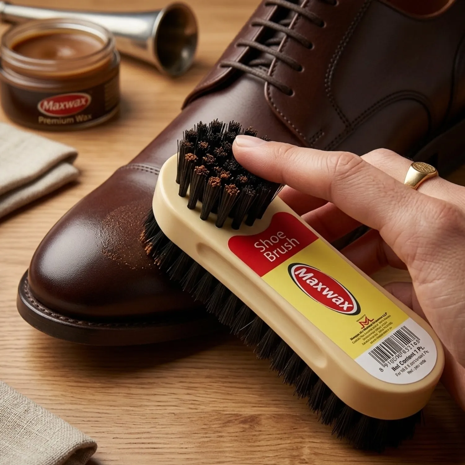 shoe-care-brush webp