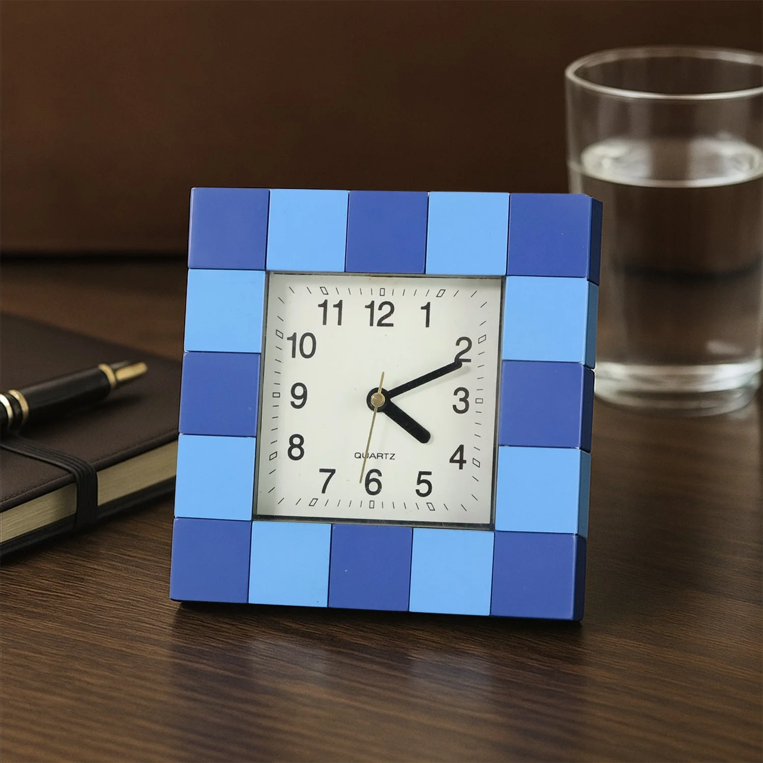 table-clock-1 webp
