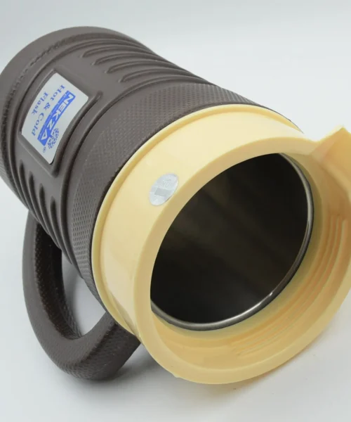 travel-mug-2 webp