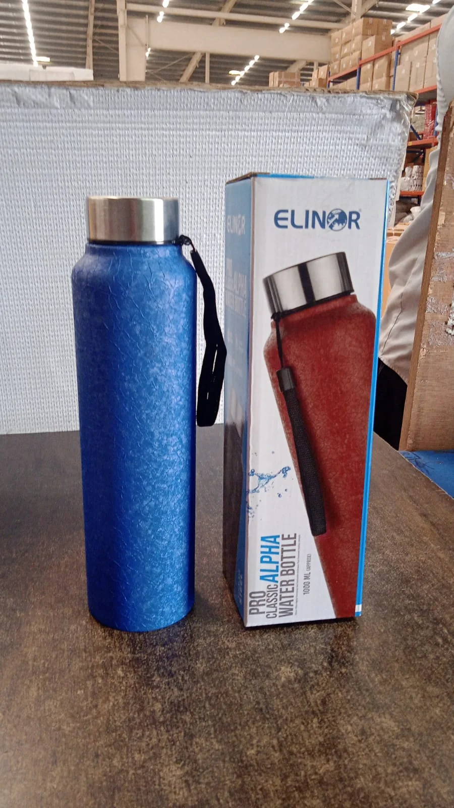 vacuum-insulated-water-bottle-for-office webp
