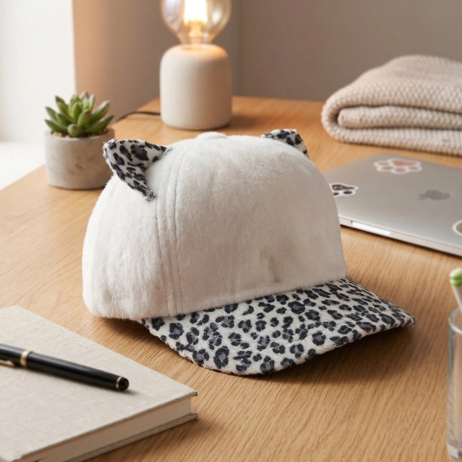 womens-cap webp