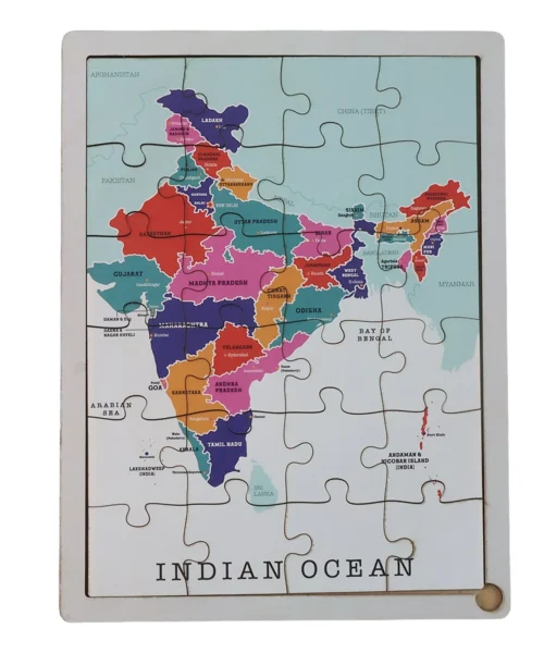 wooden-map-puzzle webp